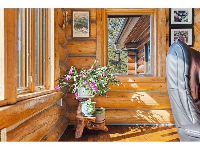 470 Big John Rd, Lyons, CO 80540