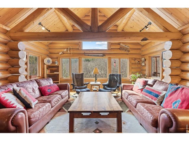 470 Big John Rd, Lyons, CO 80540