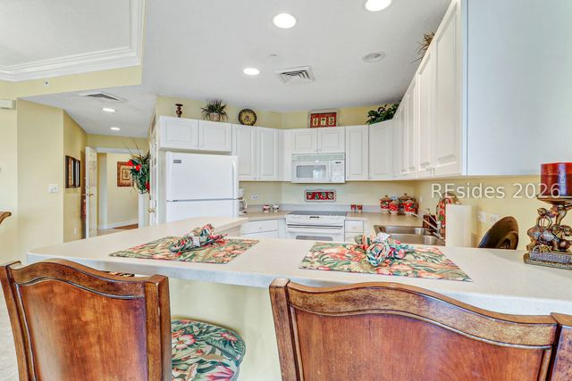 10 N Forest Beach Dr Apt 2210, Hilton Head Island, SC 29928