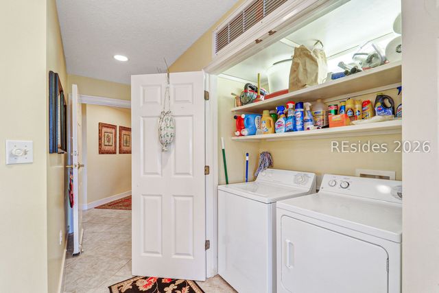 10 N Forest Beach Dr Apt 2210, Hilton Head Island, SC 29928