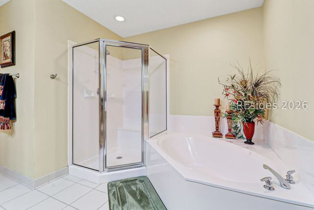 10 N Forest Beach Dr Apt 2210, Hilton Head Island, SC 29928