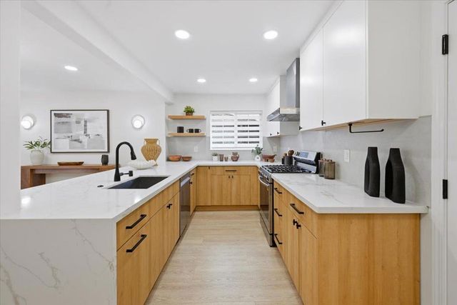 1716 Rosemary Lane, Redwood City, CA 94061