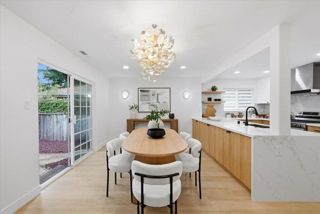 1716 Rosemary Lane, Redwood City, CA 94061