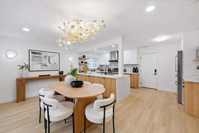 1716 Rosemary Lane, Redwood City, CA 94061