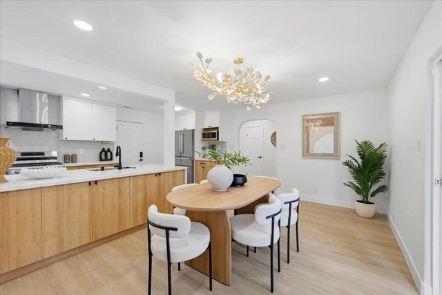 1716 Rosemary Lane, Redwood City, CA 94061