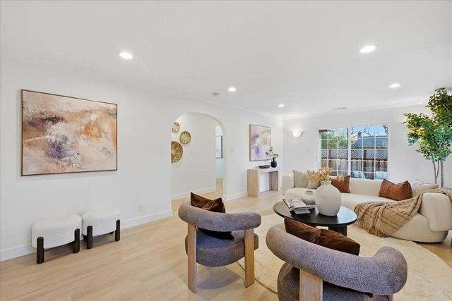 1716 Rosemary Lane, Redwood City, CA 94061