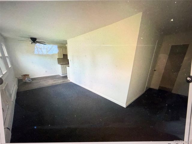 5A Hemlock Drive, Bay Shore, NY 11706