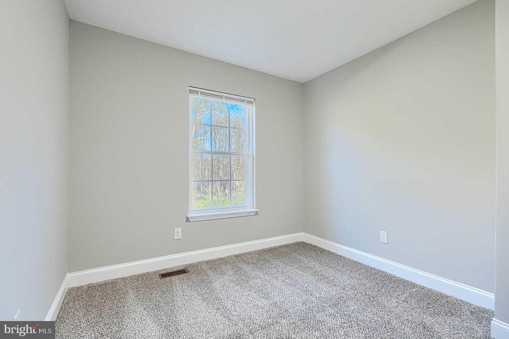 Image 17 of property listing at 2213 MELROSE LN, Forest Hill, MD 21050