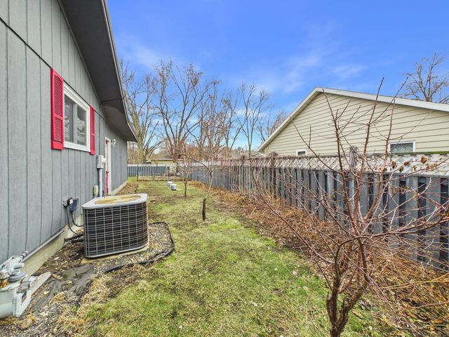 1507 29th Avenue N, Saint Cloud, MN 56303