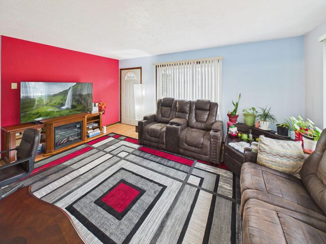 1507 29th Avenue N, Saint Cloud, MN 56303