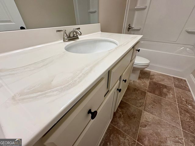 966 Lakeview Oaks Court 27-B, Grayson, GA 30017