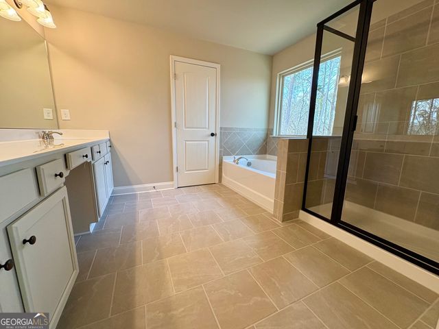 966 Lakeview Oaks Court 27-B, Grayson, GA 30017