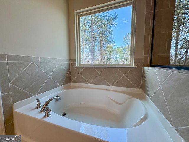 966 Lakeview Oaks Court 27-B, Grayson, GA 30017