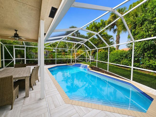 8682 Via Ancho Road, Boca Raton, FL 33433