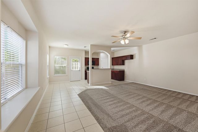 813 Parkplace Ridge 813, Princeton, TX 75407