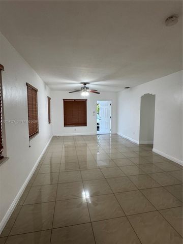 540 Beacom Boulevard 540, Miami, FL 33135