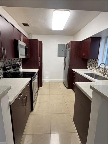 540 Beacom Boulevard 540, Miami, FL 33135