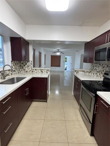 540 Beacom Boulevard 540, Miami, FL 33135