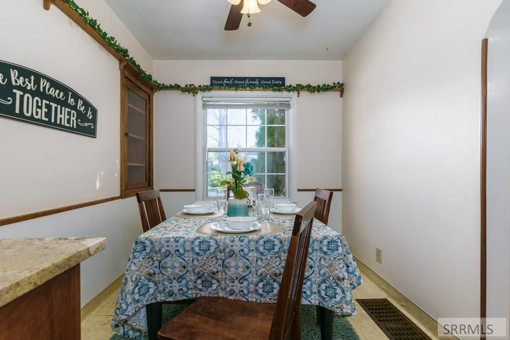 Image 12 of property listing at 231 N 14th Avenue, Pocatello, ID 83201