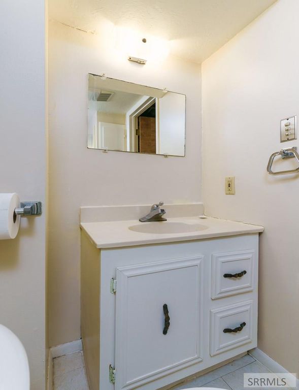Image 28 of property listing at 231 N 14th Avenue, Pocatello, ID 83201
