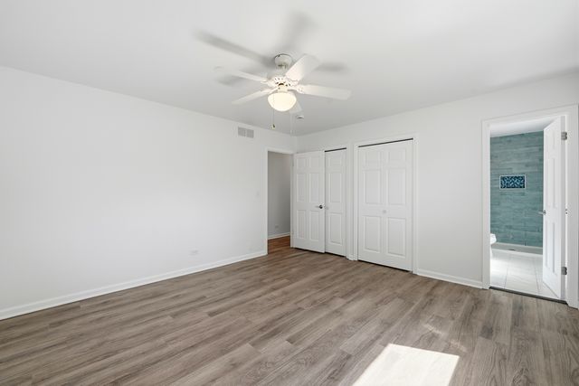 10S324 E Hampshire Lane, Willowbrook, IL 60527