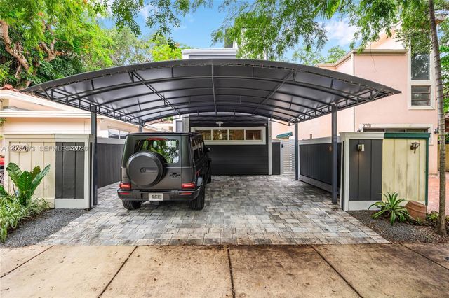 2792 SW 22nd Ave, Miami, FL 33133