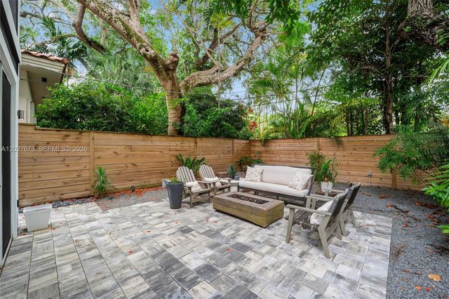 2792 SW 22nd Ave, Miami, FL 33133