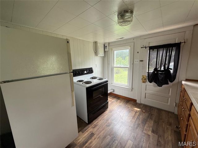 101 County Road 5170, Salem, MO 65560