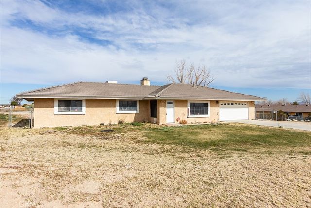 13920 Dos Palmas, Victorville, CA 92392
