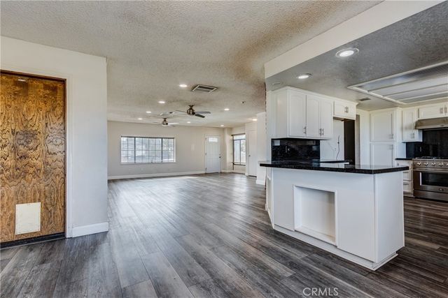 13920 Dos Palmas, Victorville, CA 92392