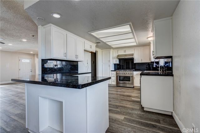 13920 Dos Palmas, Victorville, CA 92392