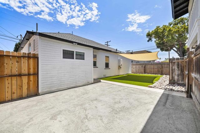 416 20 Church Ave, Chula Vista, CA 91910