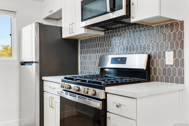 416 20 Church Ave, Chula Vista, CA 91910