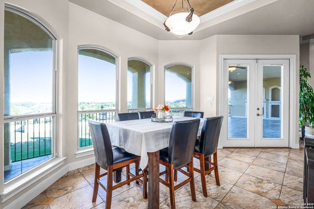 22210 Via Posada, Garden Ridge, TX 78266