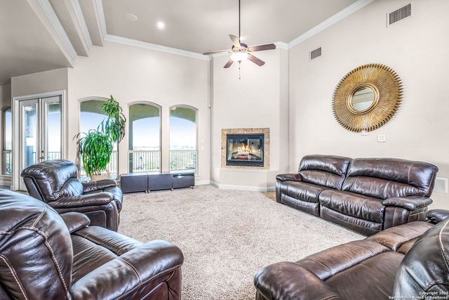 22210 Via Posada, Garden Ridge, TX 78266