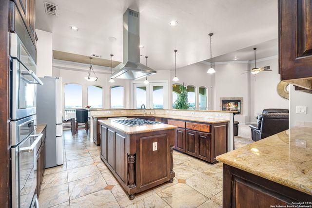 22210 Via Posada, Garden Ridge, TX 78266