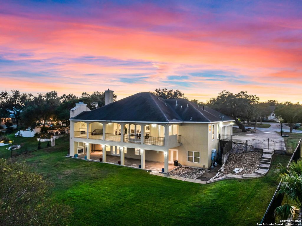 22210 Via Posada, Garden Ridge, TX 78266