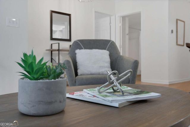 2700 Pine Tree Road NE 1017, Atlanta, GA 30324