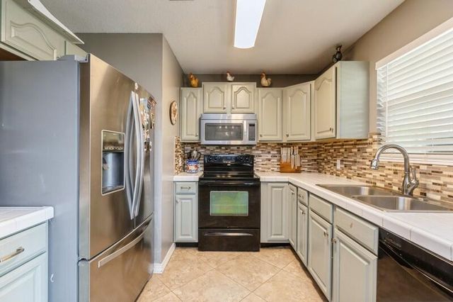 2377 Lake Silver Road, Crestview, FL 32536