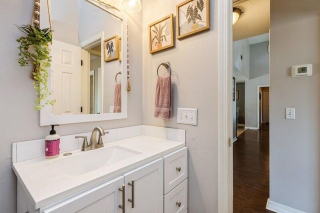 2377 Lake Silver Road, Crestview, FL 32536