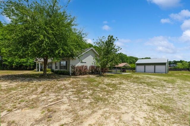2377 Lake Silver Road, Crestview, FL 32536