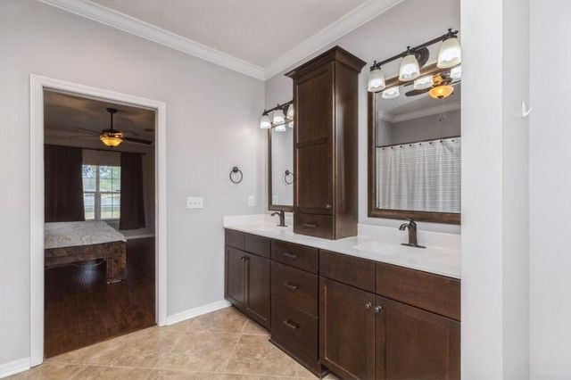 2377 Lake Silver Road, Crestview, FL 32536