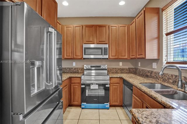 21005 NW 14th Pl 146, Miami Gardens, FL 33169