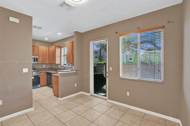 21005 NW 14th Pl 146, Miami Gardens, FL 33169