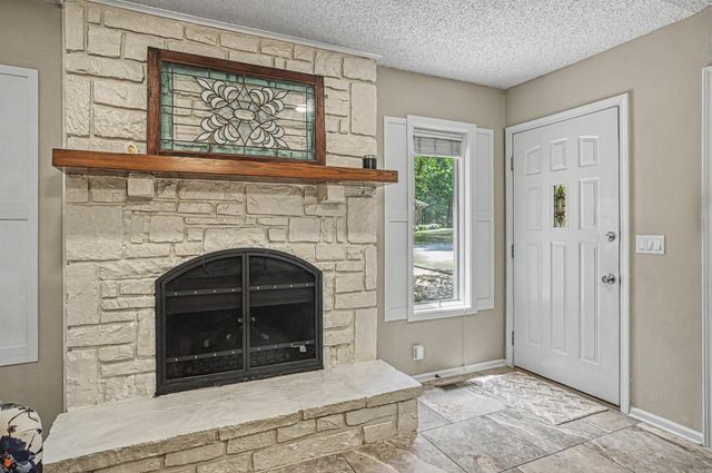 40 Huesca Way, Hot Springs Village, AR 71909