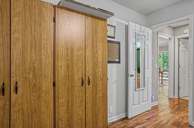 40 Huesca Way, Hot Springs Village, AR 71909