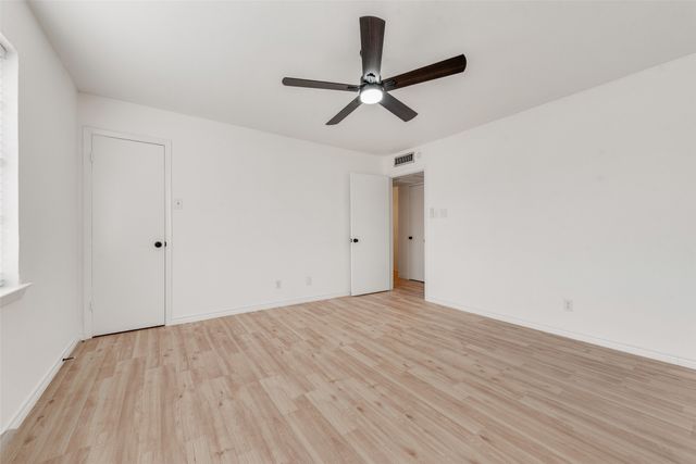 1809 E Grauwyler Road 133, Irving, TX 75061