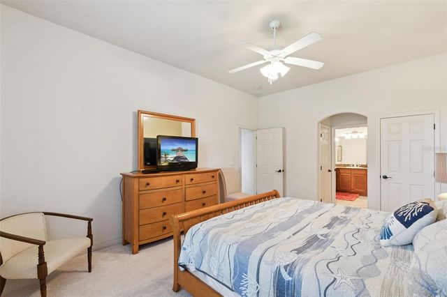 1005 GREEN GATE BOULEVARD, Groveland, FL 34736
