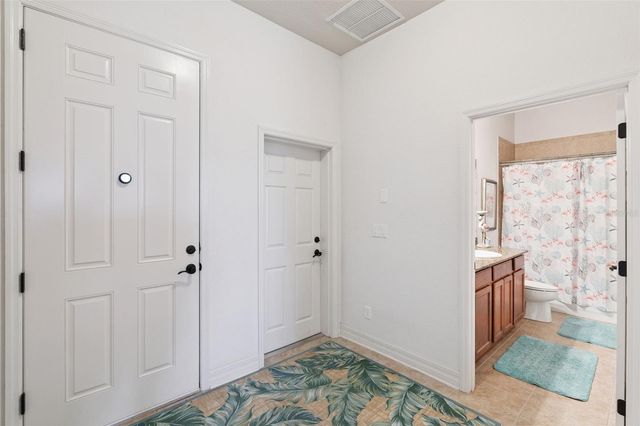1005 GREEN GATE BOULEVARD, Groveland, FL 34736
