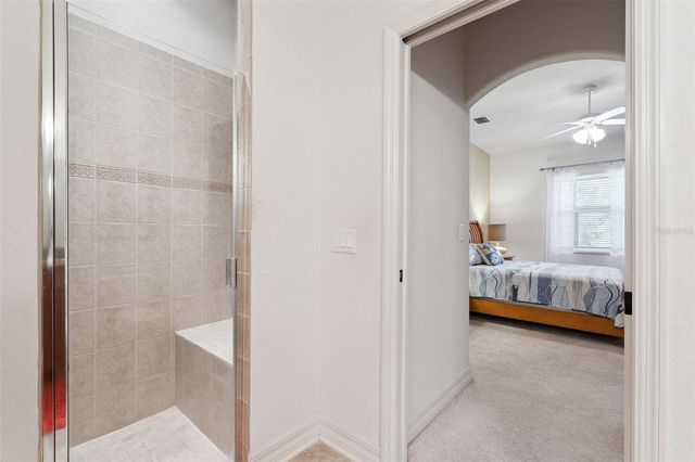 1005 GREEN GATE BOULEVARD, Groveland, FL 34736